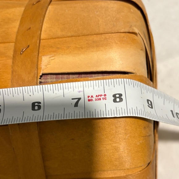 Little rock and crate apple sewing basket with Red Plaid Accents - Picture 6 of 6